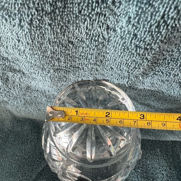 VINTAGE PERFECT CUT GLASS/ ETCHED CLEAR GLASS PITCHER - Picture 11 of 11